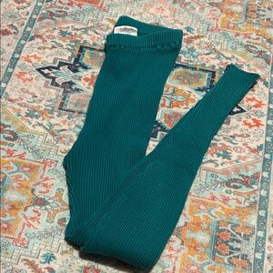 Michelle St John Teal Ribbed Leggings